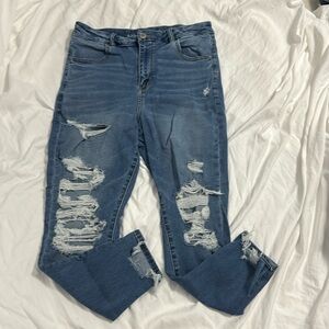 American eagle distressed skinny jeans